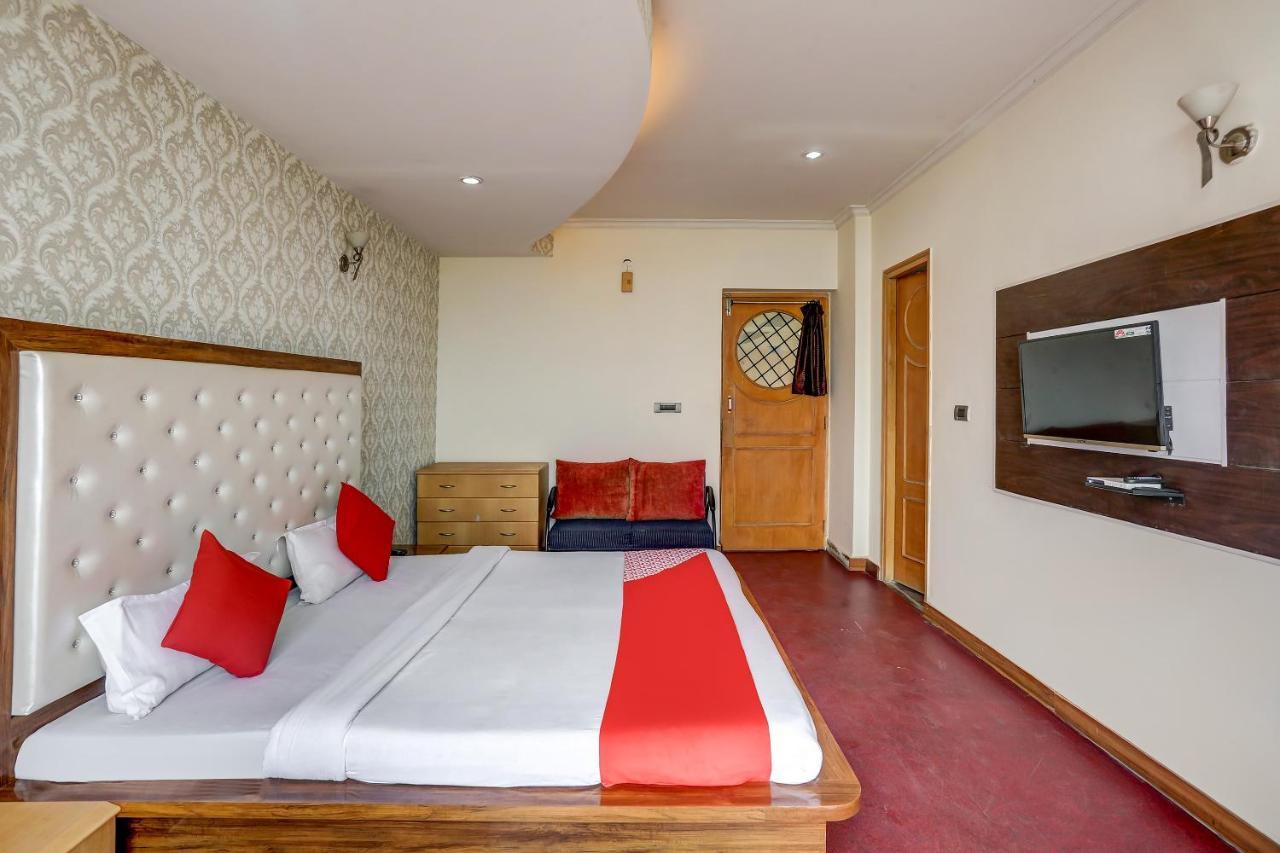 Oyo 71042 Sahara Estate Hotel Gorakhpur Zewnętrze zdjęcie